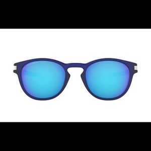 Oakley Latch Grid Collection